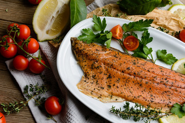 Filetto di trota salmonata affumicata