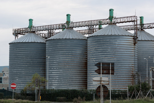 I Silos della fabbrica