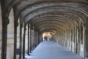 PARIS - Places des VOGES - Août 2016