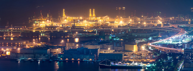 Fototapeta na wymiar Yokohama port area at night