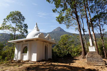 White Stupa under Adam's Peak in Sri Lanka - 129323798