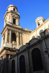 Obraz premium Tours de l'église Saint-Sulpice à Paris, France