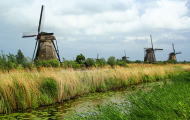 The windmills of Kinderdijk are one of the Dutch UNESCO world heritage sites