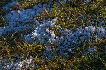 Mountain peaks and snowflakes, Zell am See Lake, Lakekaprun, kitzsteinhorn, Austria, Europe