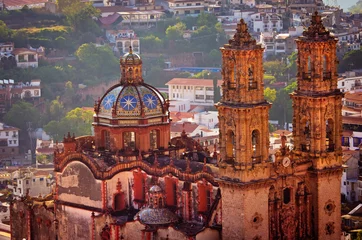 Zelfklevend Fotobehang Santa Prisca-kerk in Taxco, Mexico © Belikova Oksana
