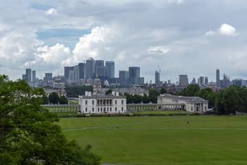 Fototapeta na wymiar LONDON, ENGLAND - JUNE 17 2016: Amazing Panorama from Greenwich, London, England, United Kingdom