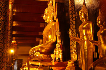 Fototapeta premium Wat Phra Sri Rattana, Phitsanuloke,Thailand
