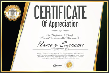 Certificate retro design template 
