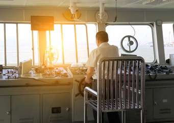 Ship's cockpit © flytoskyft11