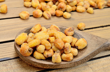 corn on table