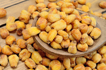 corn on table