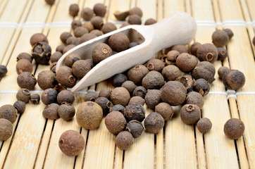 allspice on table