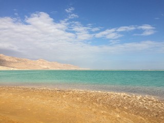 Fototapeta na wymiar The coast line of the Dead Sea