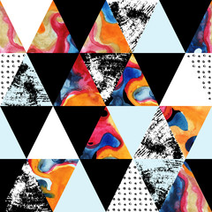triangle seamless pattern with grunge and watercolor textures.