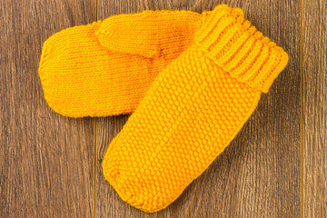 yellow knitting mittens