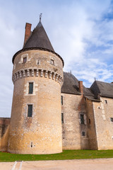  Chateau de Fougeres-sur-Bievre