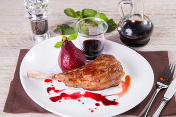 vear with pomegranate sauce