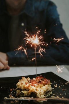 burning in the cake candle