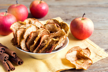 apple cinnamon chips