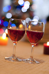 赤ワインとキャンドル
