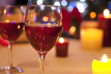 赤ワインとキャンドル