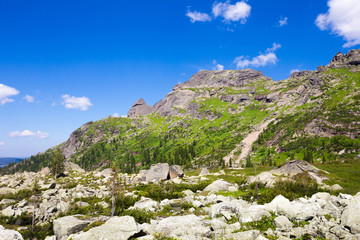 Fototapeta na wymiar Turtle Mountain in the mountain Ergaki Western Sayan