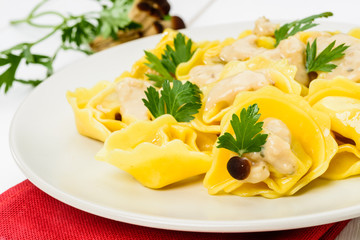 Pasta ripiena, close-up,fuoco selettivo