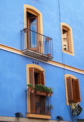 Fenêtre et balcon de maisons, Tarragone, Espagne, Catalogne