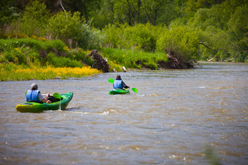 Spływ kajakowy na rzece Poprad w Muszynie © rogozinski