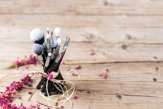 Natürliche Kosmetik, Naturkosmetik, Pinsel, Make-up