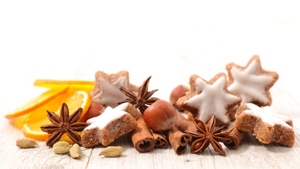 cookie and spices