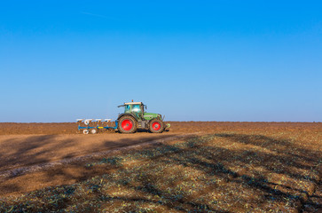 Obraz premium Umpflügen