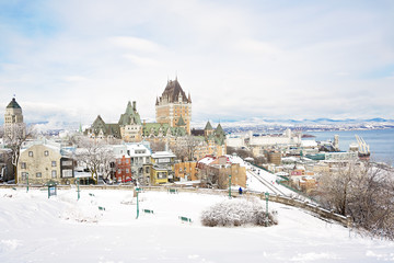 Obraz premium Historyczny Chateau Frontenac w Quebec City