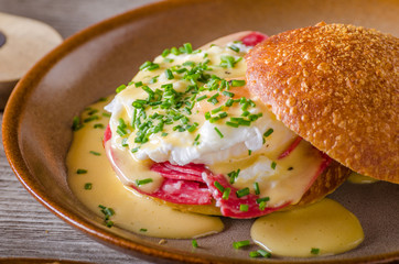 Egg benedict with hollandaise sauce