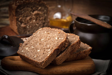 Wholemeal bread with sunflower seeds.