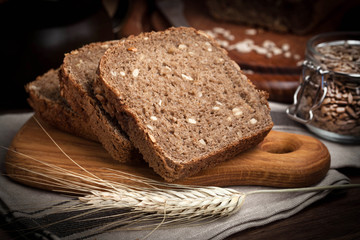 Fototapeta na wymiar Wholemeal bread with sunflower seeds.