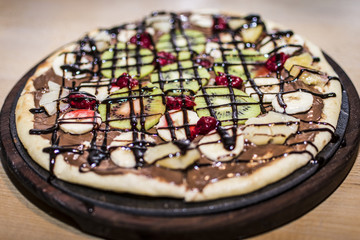 Pizza whit fruit and chocolate © nedomacki