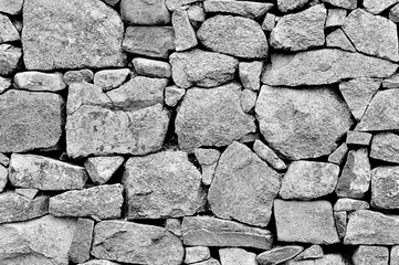 Muret de pierres en granit