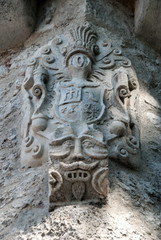 Herb na zamku w Ojcowskim Parku Narodowym