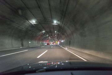 Autobahntunnel 2