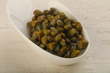 Pickled capers