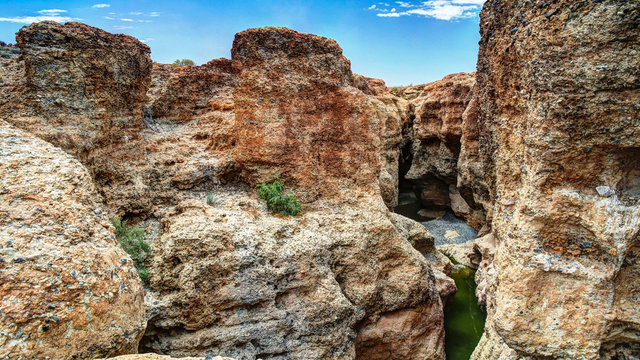 Sesriem canyon of Tsauchab river, Sossusvley, Namibia