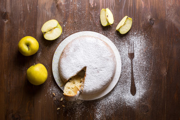 apple pie dusted with icing sugar