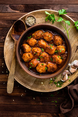 meatballs in sauce
