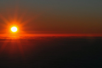 Fototapeta na wymiar Sunrise at the summit of Mauna Kea in Hawaii