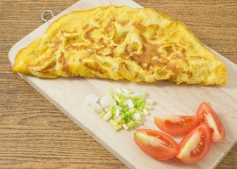 Thai Style Omelette with Tomatoes and Scallion
