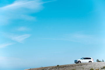 Fototapeta na wymiar car with blue sky