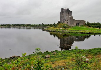 Dunguaire Castle