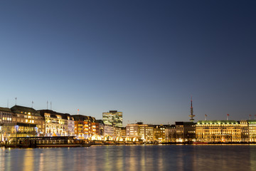 Fototapeta premium Binnenalster Lake in Hamburg, Germany