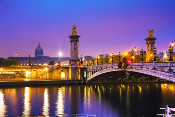 Foto op Plexiglas Pont Alexandre III Pont Alexandre III (Alexander III-brug) in Parijs, Frankrijk